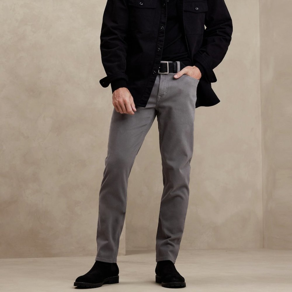[AG Jeans] “The Graduate” Tailored Leg Men’s Jeans - Size 31
